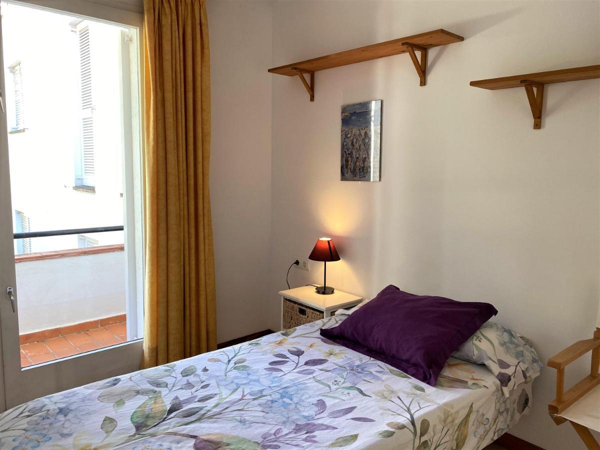 Saguarda - Apartamento Luminoso Con Terraza Кадакес Екстериор снимка